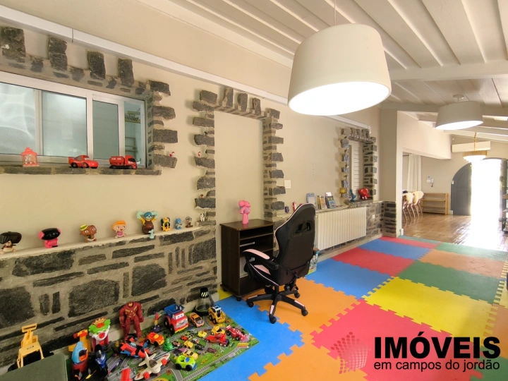 Casa Residencial para Venda - Campos do Jordão, Vale Feliz - REF: CA0468 Imagem da galeria de fotos: Casa Residencial para Venda - Campos do Jordão, Vale Feliz - REF: CA0468