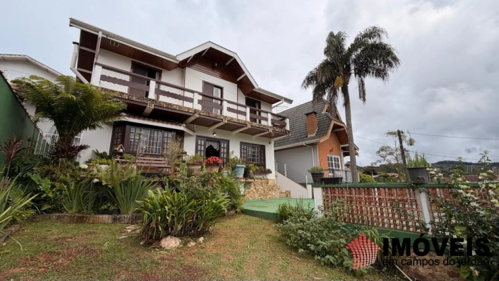 Imagem da galeria de fotos: Casa Residencial para Venda - Campos do Jordão, Vila Cristina - REF: CA0470