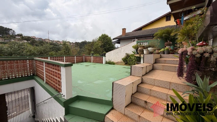 Imagem da galeria de fotos: Casa Residencial para Venda - Campos do Jordão, Vila Cristina - REF: CA0470