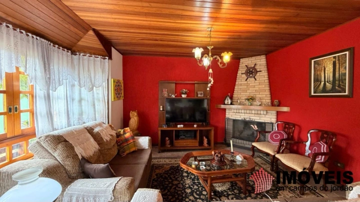 Imagem da galeria de fotos: Casa Residencial para Venda - Campos do Jordão, Vila Cristina - REF: CA0470