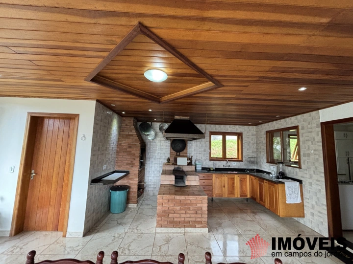 Imagem da galeria de fotos: Casa Residencial para Venda - Campos do Jordão, Parque da água Santa - REF: CA0475