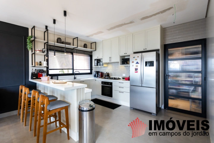 Imagem da galeria de fotos: Casa Residencial para Venda - Campos do Jordão, Nova Capivari - REF: CA0476