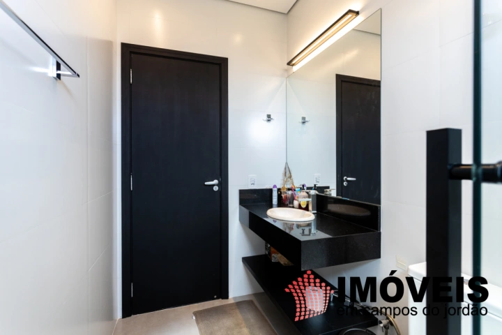 Imagem da galeria de fotos: Casa Residencial para Venda - Campos do Jordão, Nova Capivari - REF: CA0476