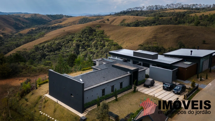 Imagem da galeria de fotos: Casa Residencial para Venda - Campos do Jordão, Nova Capivari - REF: CA0476