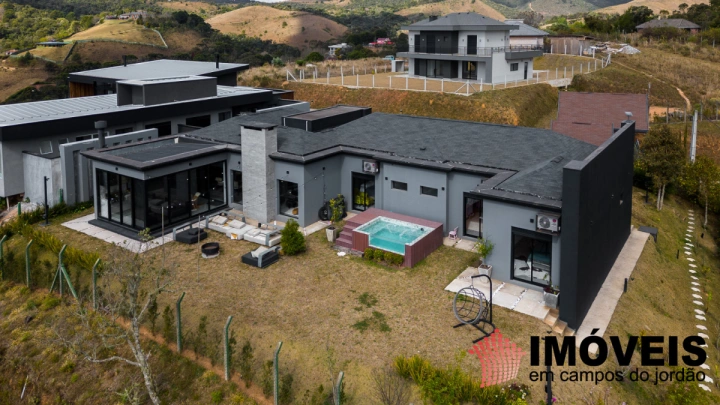 Imagem da galeria de fotos: Casa Residencial para Venda - Campos do Jordão, Nova Capivari - REF: CA0476