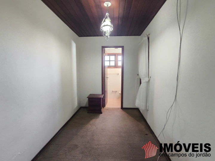 Imagem da galeria de fotos: Casa Residencial para Venda - Campos do Jordão, Vila Inglesa - REF: CA0477