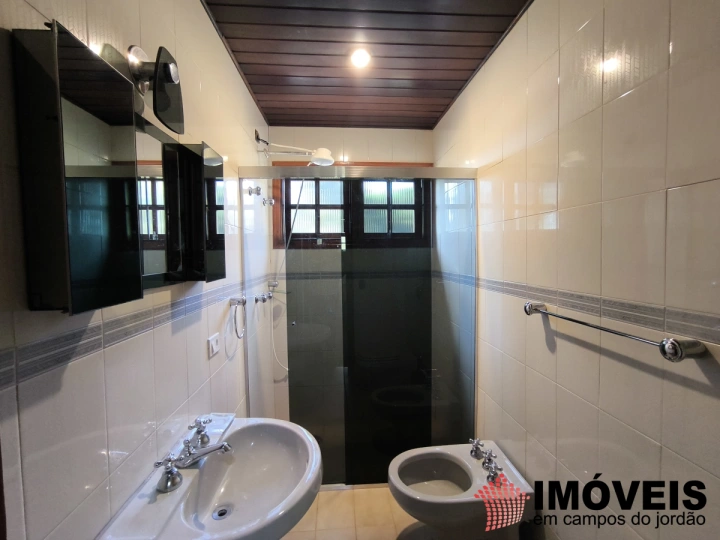 Imagem da galeria de fotos: Casa Residencial para Venda - Campos do Jordão, Vila Inglesa - REF: CA0477