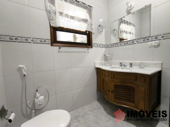 Imagem da galeria de fotos: Casa Residencial para Venda - Campos do Jordão, Imbiry - REF: CA0478