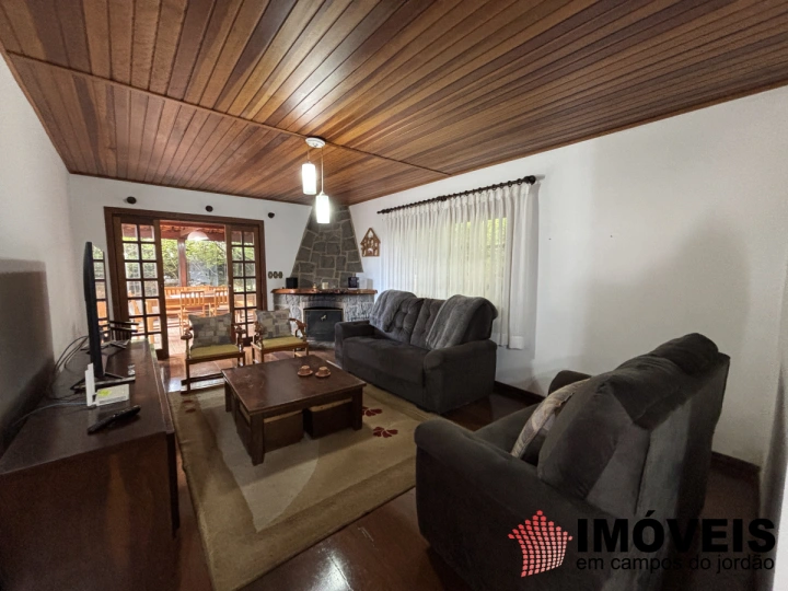 Imagem da galeria de fotos: Casa Residencial para Venda - Campos do Jordão, Vila Imbiri - REF: CA0452