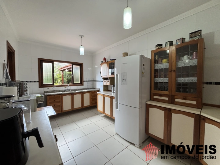 Imagem da galeria de fotos: Casa Residencial para Venda - Campos do Jordão, Vila Imbiri - REF: CA0452