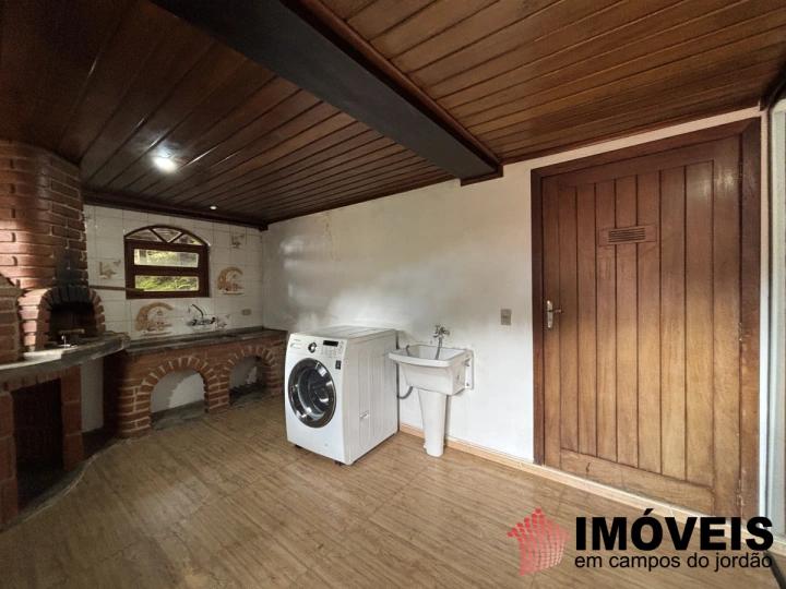 Imagem da galeria de fotos: Casa Residencial para Venda - Campos do Jordão, Vila Imbiri - REF: CA0452