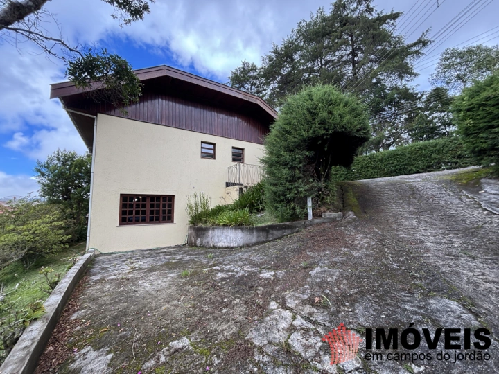 Imagem da galeria de fotos: Casa Residencial para Venda - Campos do Jordão, Vila Imbiri - REF: CA0452