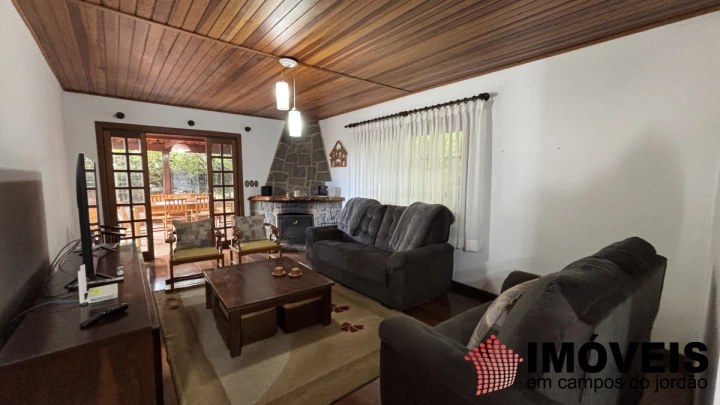 Imagem da galeria de fotos: Casa Residencial para Venda - Campos do Jordão, Vila Imbiri - REF: CA0452