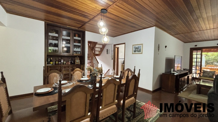 Imagem da galeria de fotos: Casa Residencial para Venda - Campos do Jordão, Vila Imbiri - REF: CA0452