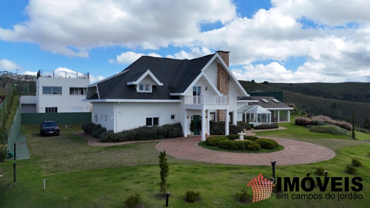 Imagem da galeria de fotos: Casa Residencial para Venda - Campos do Jordão, Jardim Montebelo - REF: CA0489