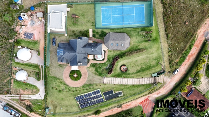 Imagem da galeria de fotos: Casa Residencial para Venda - Campos do Jordão, Jardim Montebelo - REF: CA0489