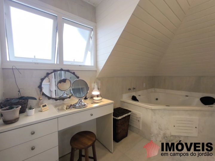 Imagem da galeria de fotos: Casa Residencial para Venda - Campos do Jordão, Jardim Montebelo - REF: CA0489