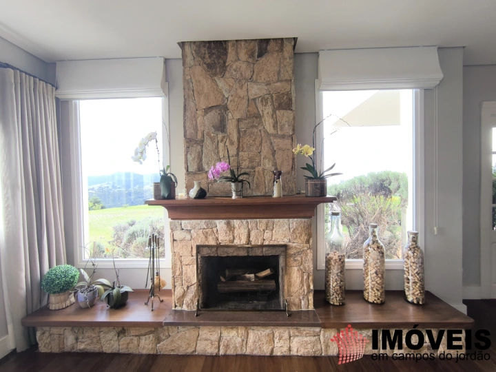 Imagem da galeria de fotos: Casa Residencial para Venda - Campos do Jordão, Jardim Montebelo - REF: CA0489