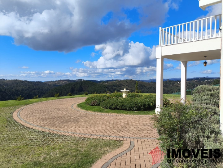 Imagem da galeria de fotos: Casa Residencial para Venda - Campos do Jordão, Jardim Montebelo - REF: CA0489