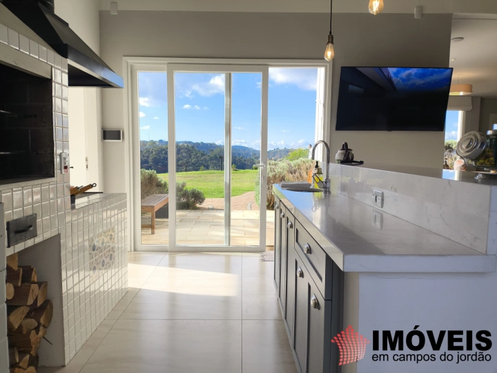 Imagem da galeria de fotos: Casa Residencial para Venda - Campos do Jordão, Jardim Montebelo - REF: CA0489