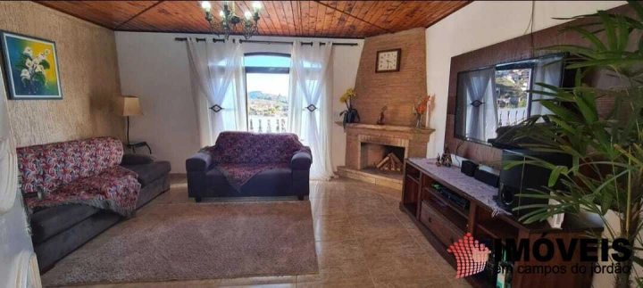 Imagem da galeria de fotos: Casa Residencial para Venda - Campos do Jordão, Vila Inglesa - REF: CA0490