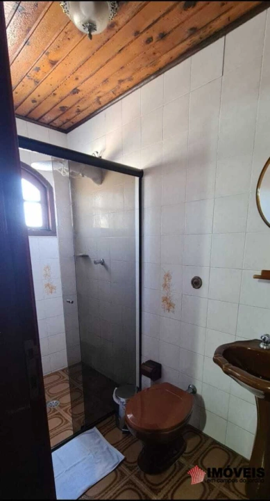 Imagem da galeria de fotos: Casa Residencial para Venda - Campos do Jordão, Vila Inglesa - REF: CA0490