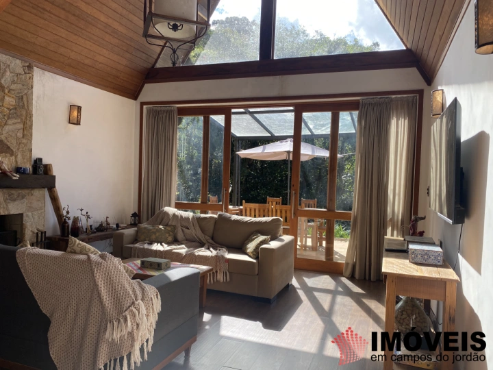 Imagem da galeria de fotos: Casa Residencial para Venda - Campos do Jordão, Quebradas - REF: CA0492