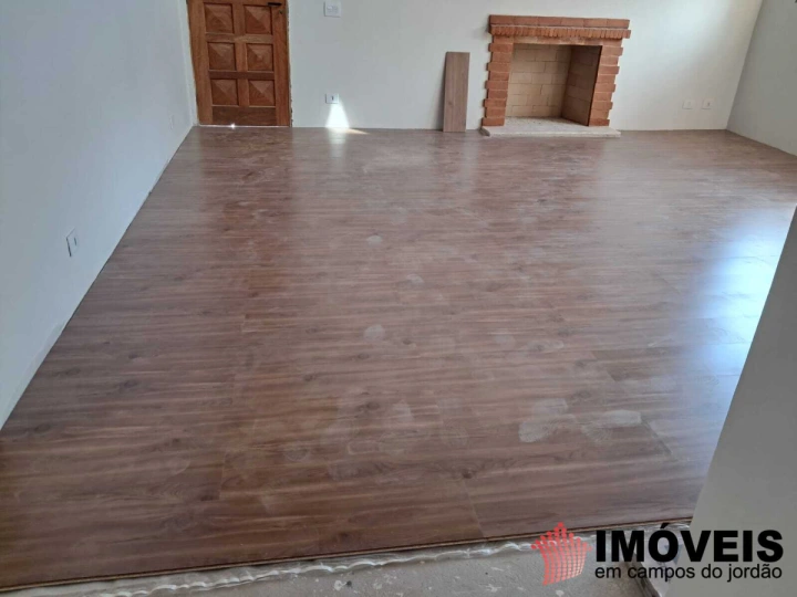 Casa Residencial para Venda - Campos do Jordão, Quebradas - REF: CA0493 Imagem da galeria de fotos: Casa Residencial para Venda - Campos do Jordão, Quebradas - REF: CA0493