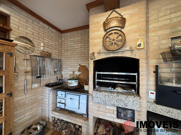 Imagem da galeria de fotos: Casa Residencial para Venda - Campos do Jordão, Alto do Capivari - REF: 2800