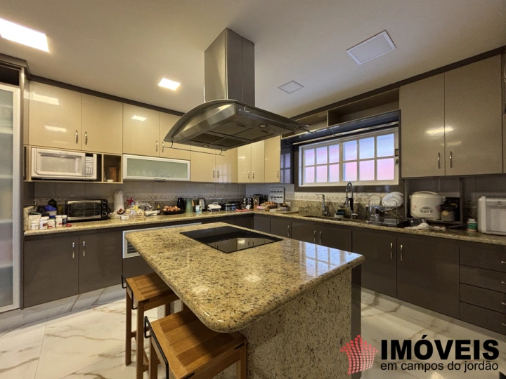 Imagem da galeria de fotos: Casa Residencial para Venda - Campos do Jordão, Alto do Capivari - REF: 2800