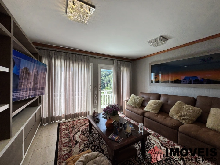 Imagem da galeria de fotos: Casa Residencial para Venda - Campos do Jordão, Alto do Capivari - REF: 2800