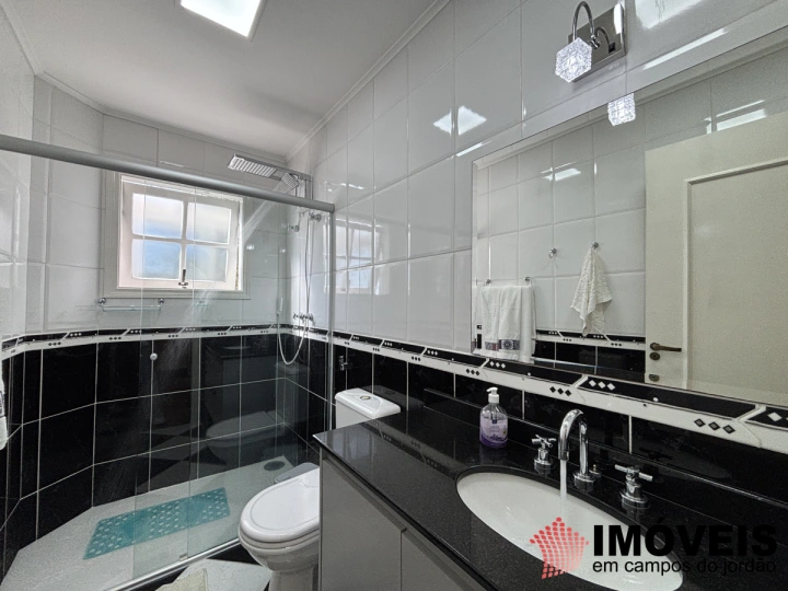 Imagem da galeria de fotos: Casa Residencial para Venda - Campos do Jordão, Alto do Capivari - REF: 2800