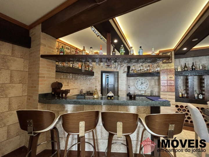 Imagem da galeria de fotos: Casa Residencial para Venda - Campos do Jordão, Alto do Capivari - REF: 2800