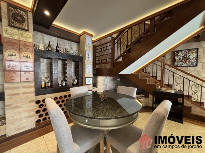 Imagem da galeria de fotos: Casa Residencial para Venda - Campos do Jordão, Alto do Capivari - REF: 2800