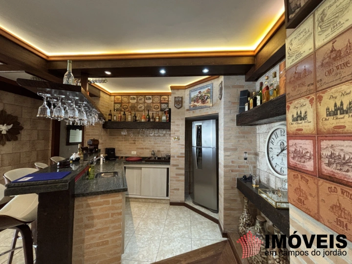 Imagem da galeria de fotos: Casa Residencial para Venda - Campos do Jordão, Alto do Capivari - REF: 2800