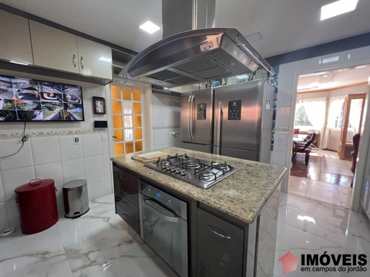 Imagem da galeria de fotos: Casa Residencial para Venda - Campos do Jordão, Alto do Capivari - REF: 2800