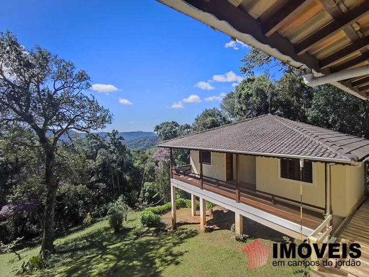 Imagem da galeria de fotos: Casa Residencial para Venda - Campos do Jordão, Cidade do Sol - REF: CA0501