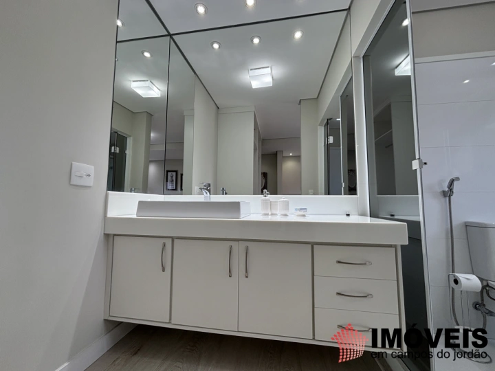 Imagem da galeria de fotos: Apartamento Residencial para Venda - Campos do Jordão, Morro do Elefante - REF: AD0043