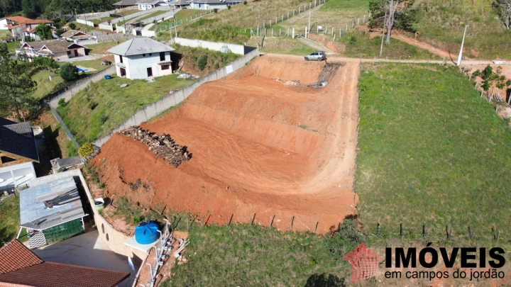 Imagem da galeria de fotos: Terreno/Lote Residencial para Venda - Campos do Jordão, Água Santa - REF: TE0151