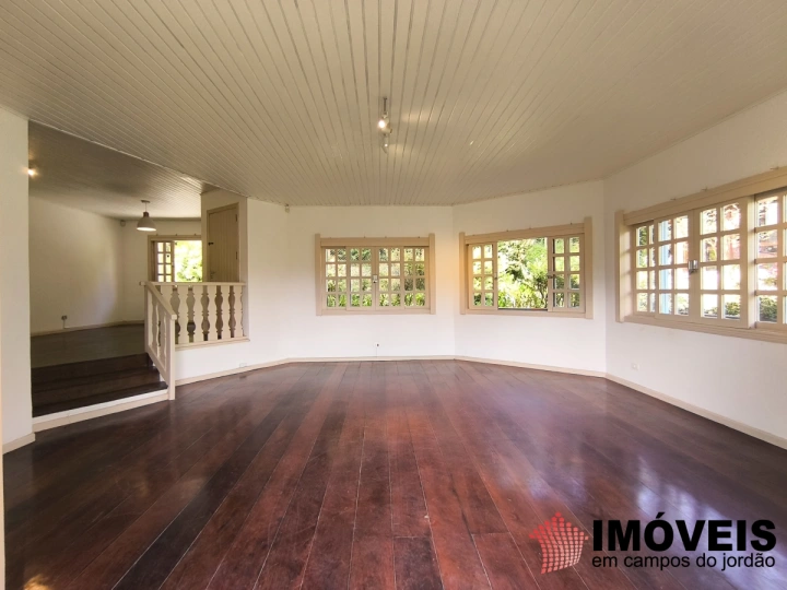 Imagem da galeria de fotos: Casa Residencial para Venda - Campos do Jordão, Vale da Mantiqueira - REF: CA0502