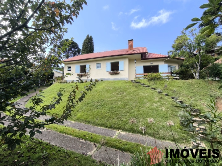 Imagem da galeria de fotos: Casa Residencial para Venda - Campos do Jordão, Vale da Mantiqueira - REF: CA0502