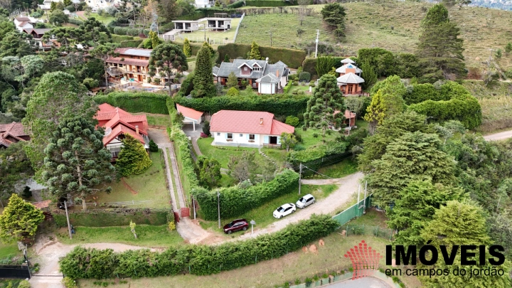 Imagem da galeria de fotos: Casa Residencial para Venda - Campos do Jordão, Vale da Mantiqueira - REF: CA0502