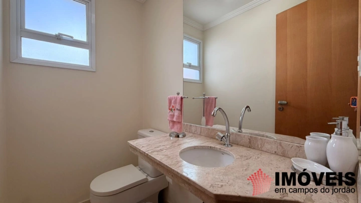 Imagem da galeria de fotos: Apartamento Residencial para Venda - Campos do Jordão, Vila Capivari - REF: AP0229