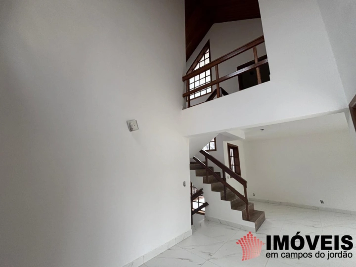 Imagem da galeria de fotos: Casa Residencial para Venda - Campos do Jordão, Vila Porã - REF: CA0508