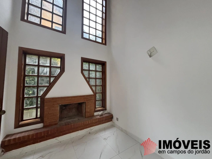 Imagem da galeria de fotos: Casa Residencial para Venda - Campos do Jordão, Vila Porã - REF: CA0508
