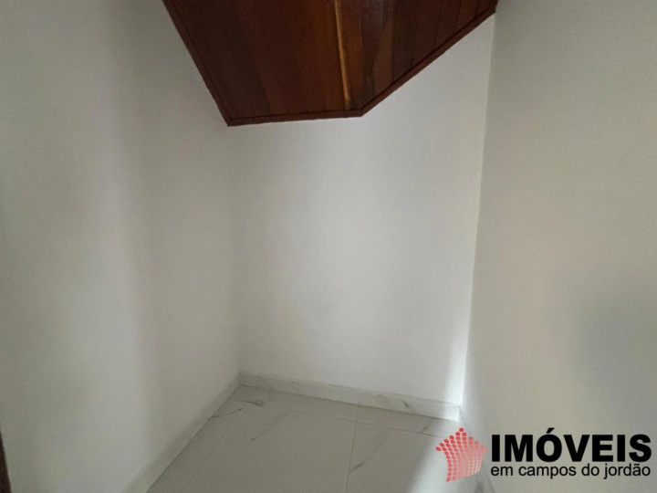 Imagem da galeria de fotos: Casa Residencial para Venda - Campos do Jordão, Vila Porã - REF: CA0508