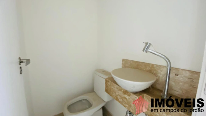 Imagem da galeria de fotos: Apartamento Residencial para Venda - Campos do Jordão, Morro do Elefante - REF: AP0239