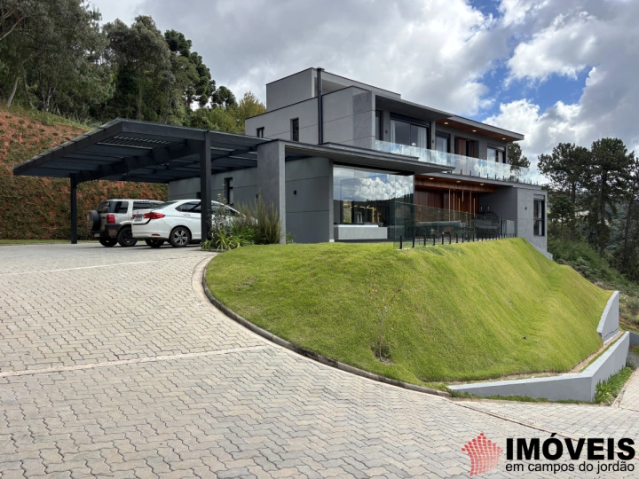 Imagem da galeria de fotos: Casa Residencial para Venda - Campos do Jordão, Descansópolis - REF: CA0369