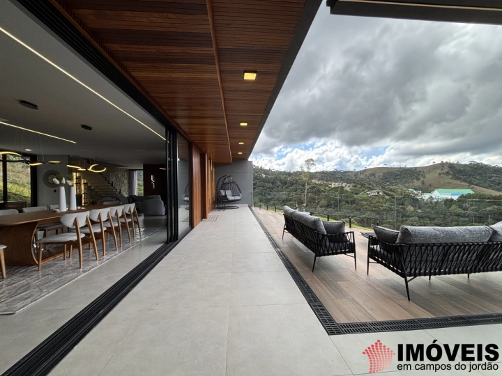 Imagem da galeria de fotos: Casa Residencial para Venda - Campos do Jordão, Descansópolis - REF: CA0369
