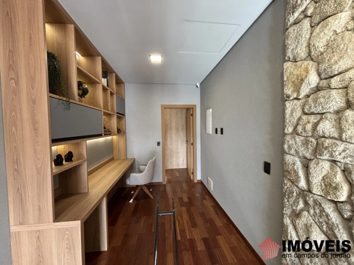 Imagem da galeria de fotos: Casa Residencial para Venda - Campos do Jordão, Descansópolis - REF: CA0369